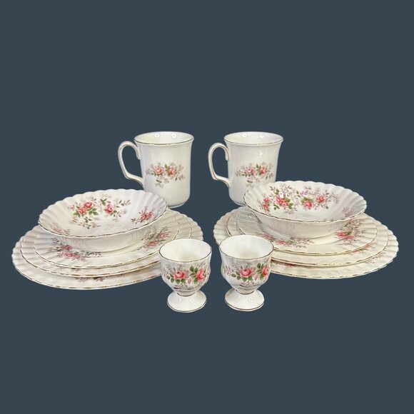 2 VTG Royal Albert Lavender Rose Bone China 6 Piece Breakfast Set 1961 Farmhouse - Picture 1 of 16